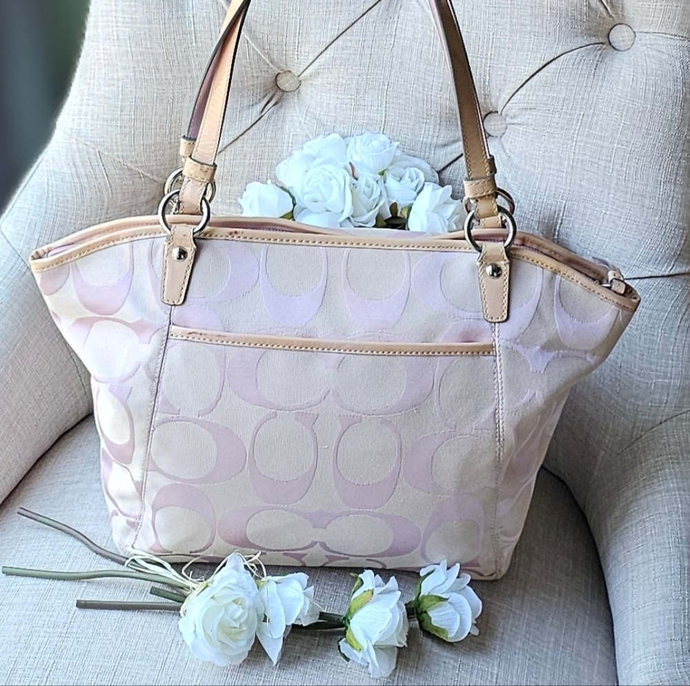 Vintage Coach Signature Leah Shoulder/Tote Bag (Pink) - Picture 4 of 16
